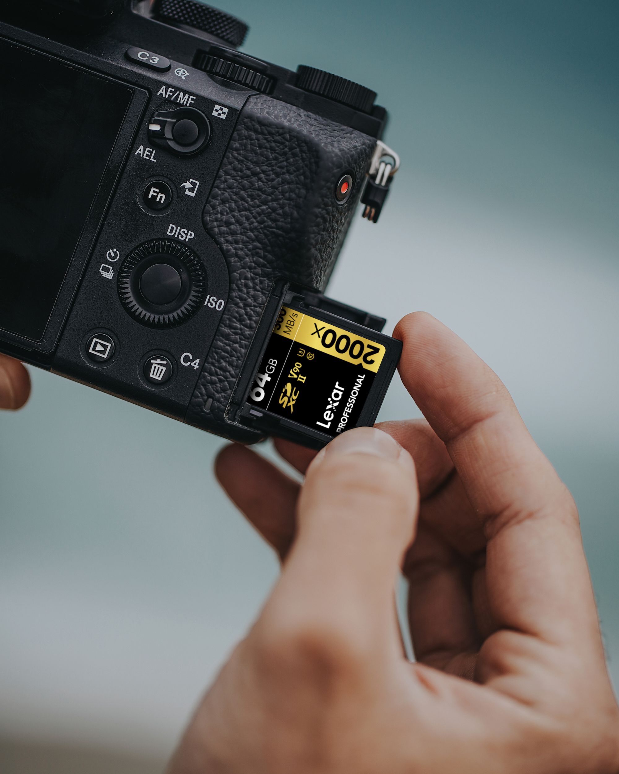 Lexar 2000x UHS-II SDXC 256GB Gold