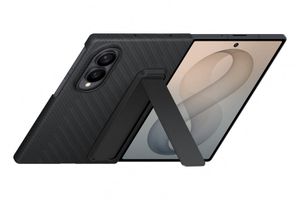 Samsung Fold 8 Carbon Standing Graphite