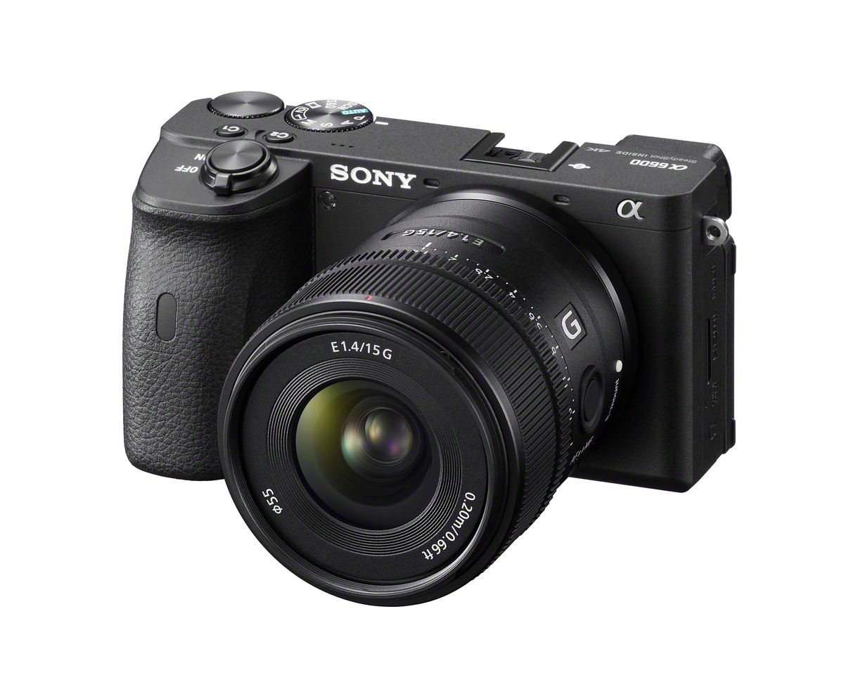 Sony E-Mount APSC 15mm F1.4 G