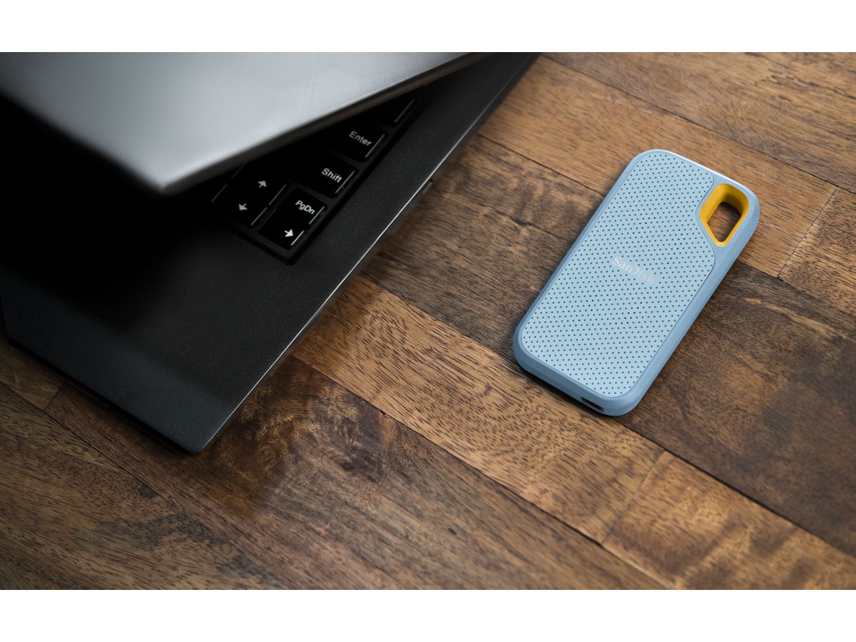 SanDisk Extreme Portable SSD 4TB V2 blue