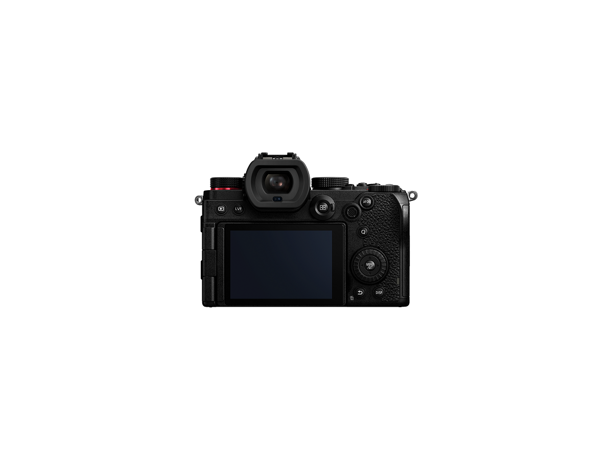 Panasonic Lumix S5D + 18-40mm