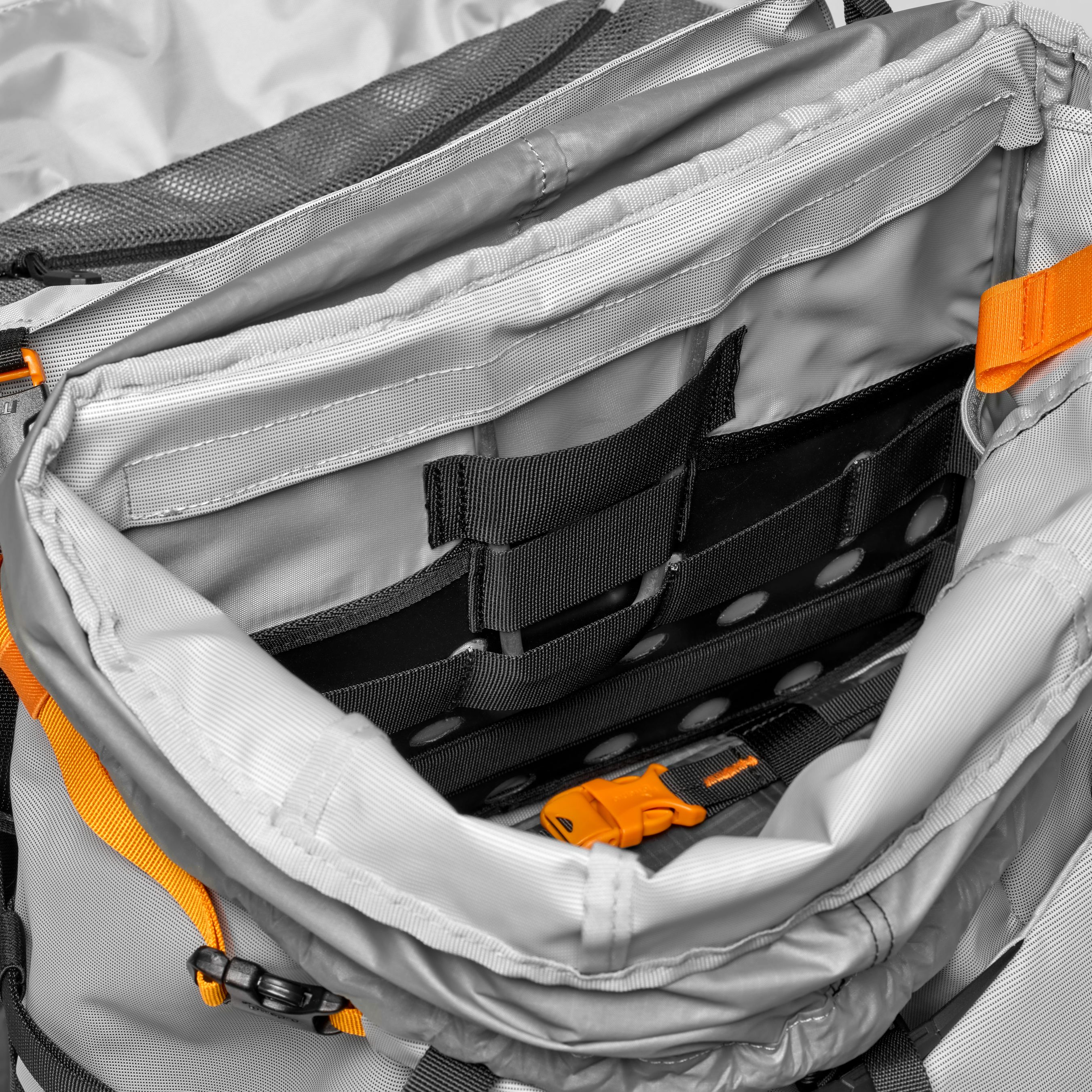 Lowepro PhotoSport PRO 70L AW III(M-L)