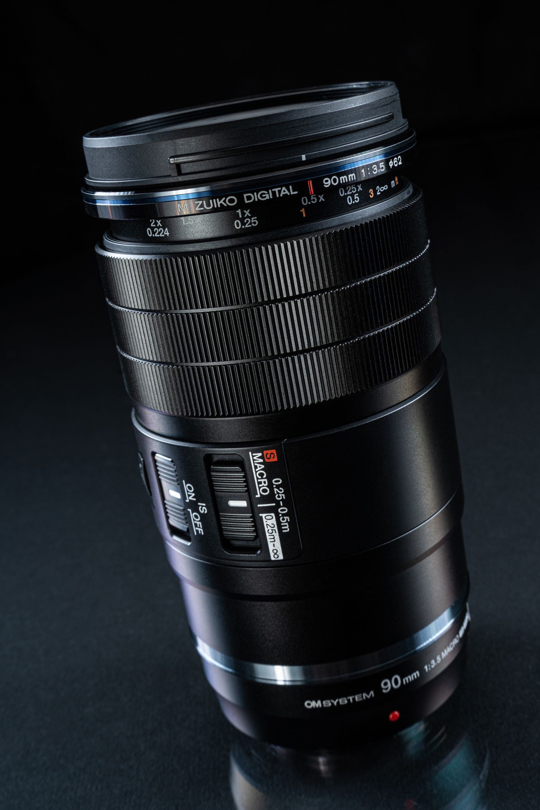OM System M.Zuiko ED 90mm F3.5 Macro IS