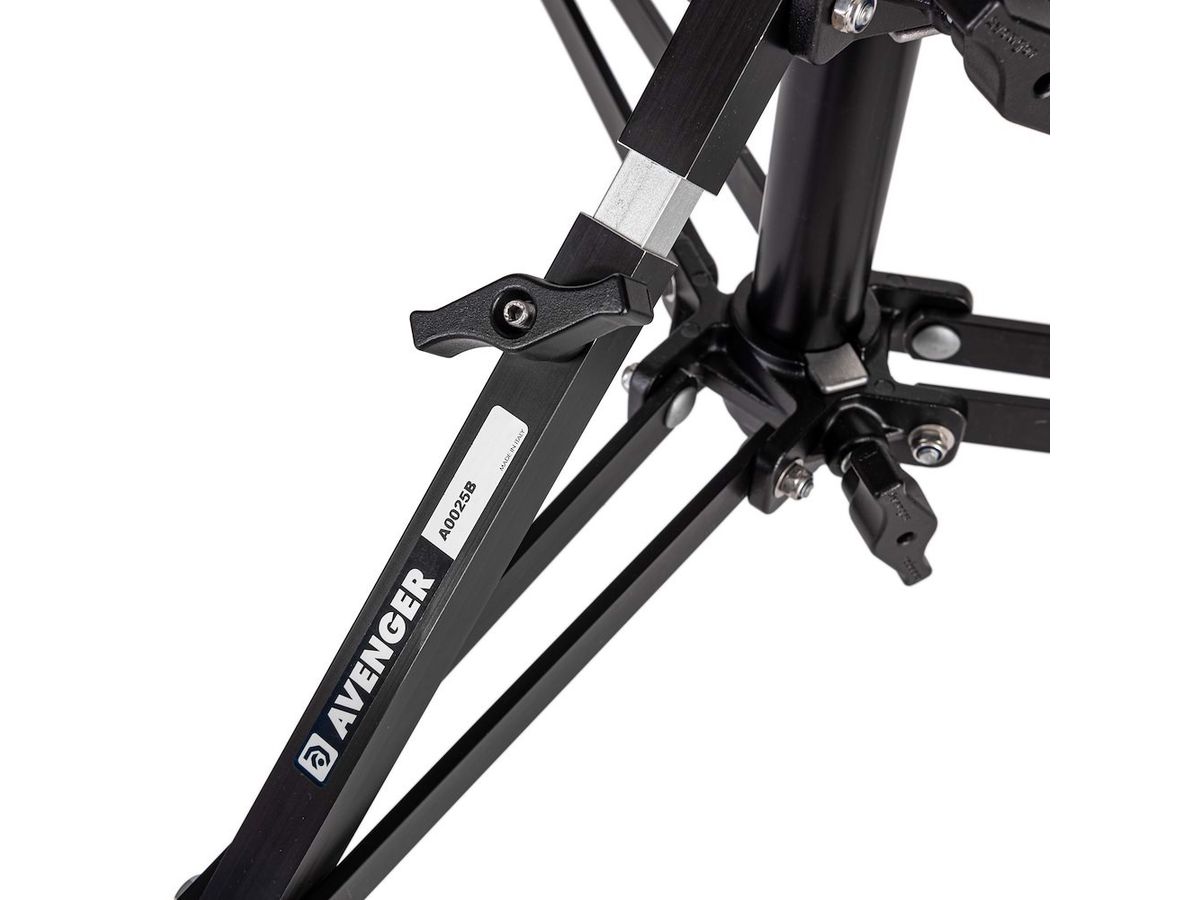 Avenger Baby Stand 30 Alu 300cm Black