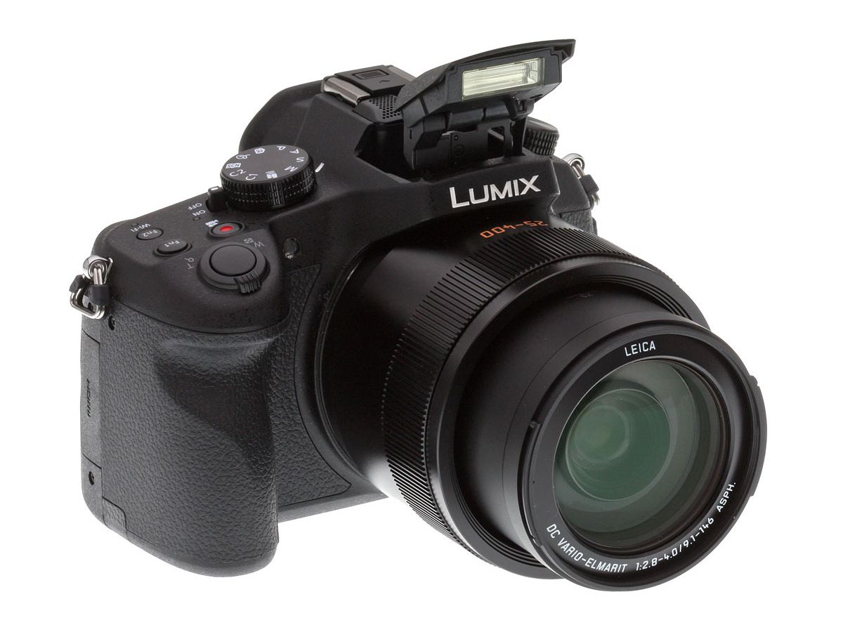 Panasonic FZ1000 black