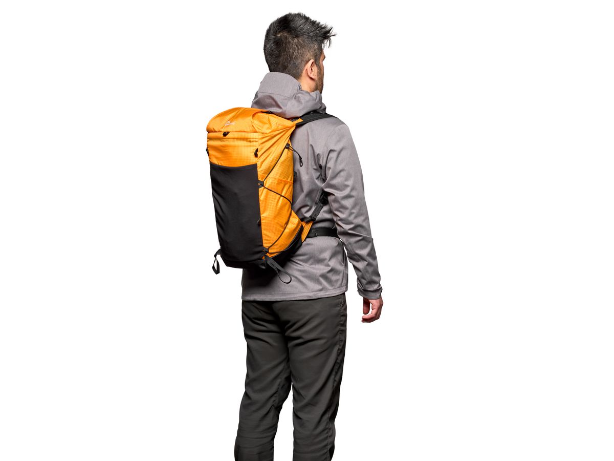 Lowepro RunAbout BP 18L Green Line