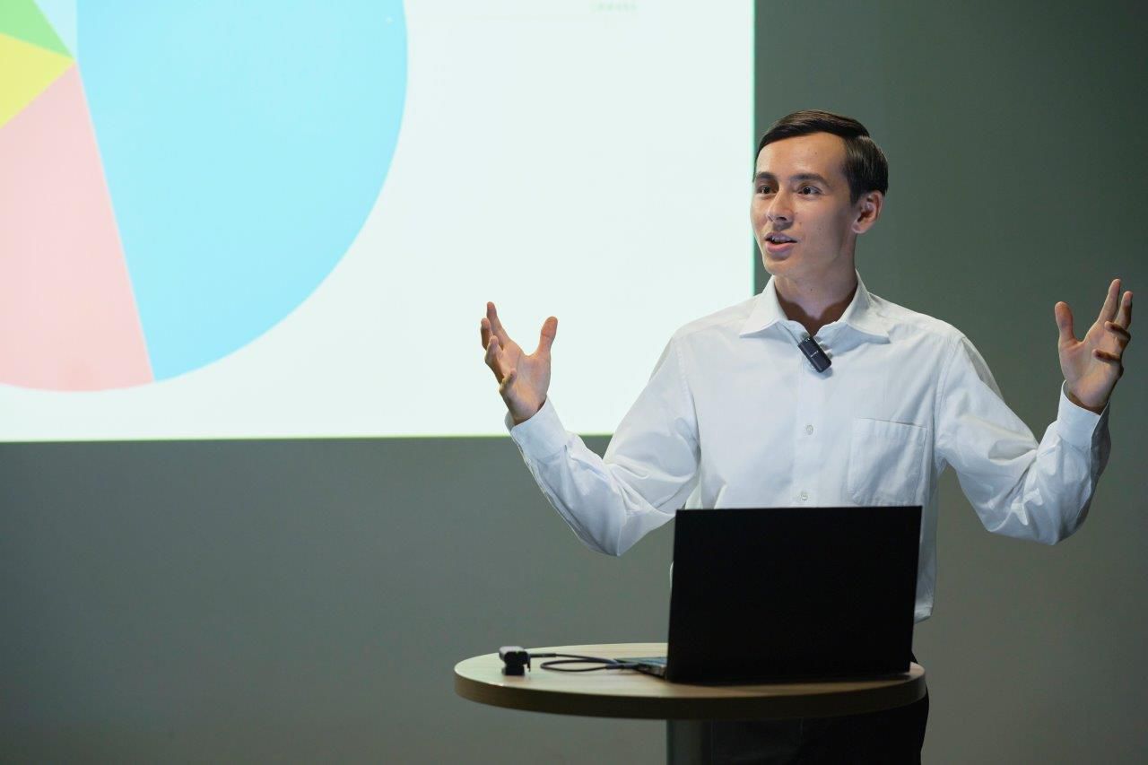 Sony ECM-W3S Wireless Microphone System