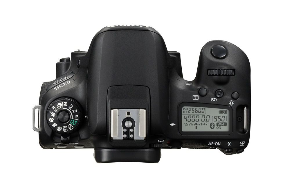 Canon EOS 77D Boitier