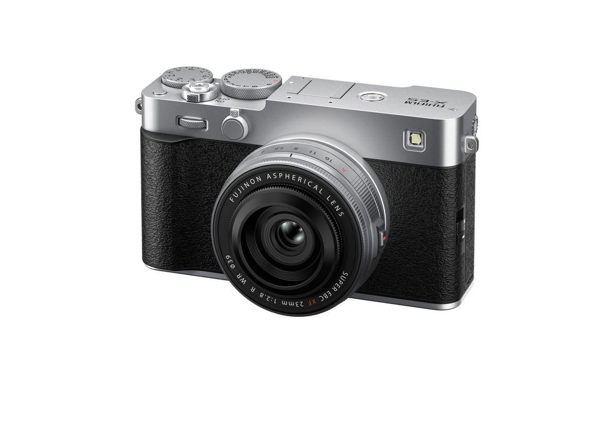 Fujifilm X-E5 Silver Kit XF23mm SG