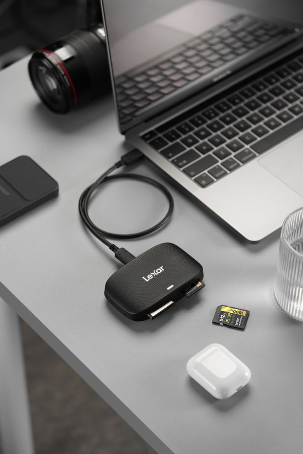 Lexar CFexpress Typ B / SD Reader