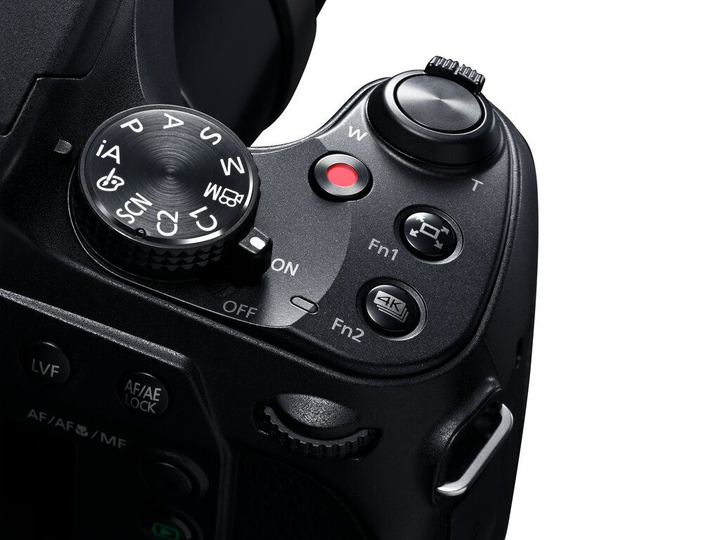 Panasonic DC-FZ82 D black