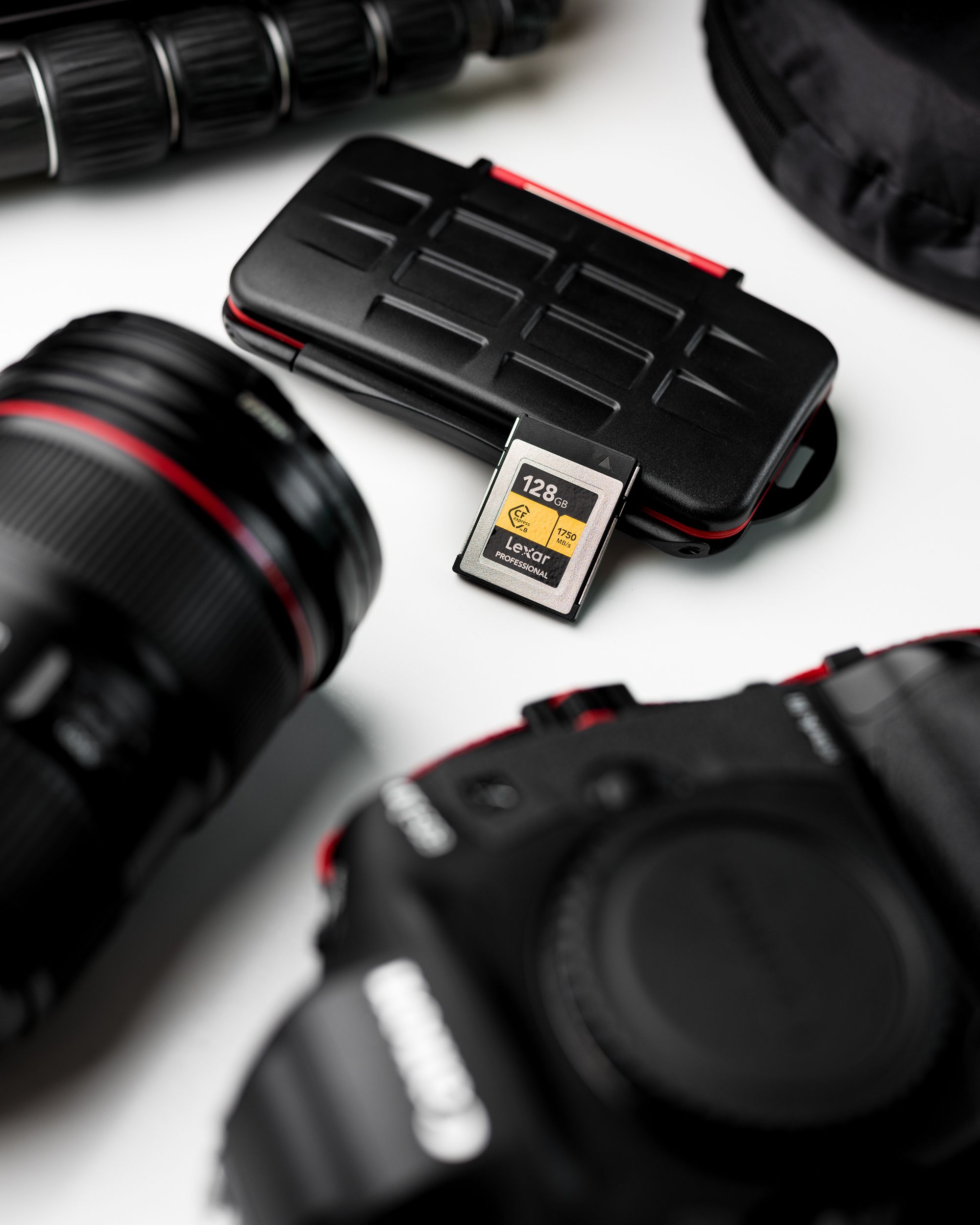 Lexar 1750MB/s CFexpress B 128GB Gold