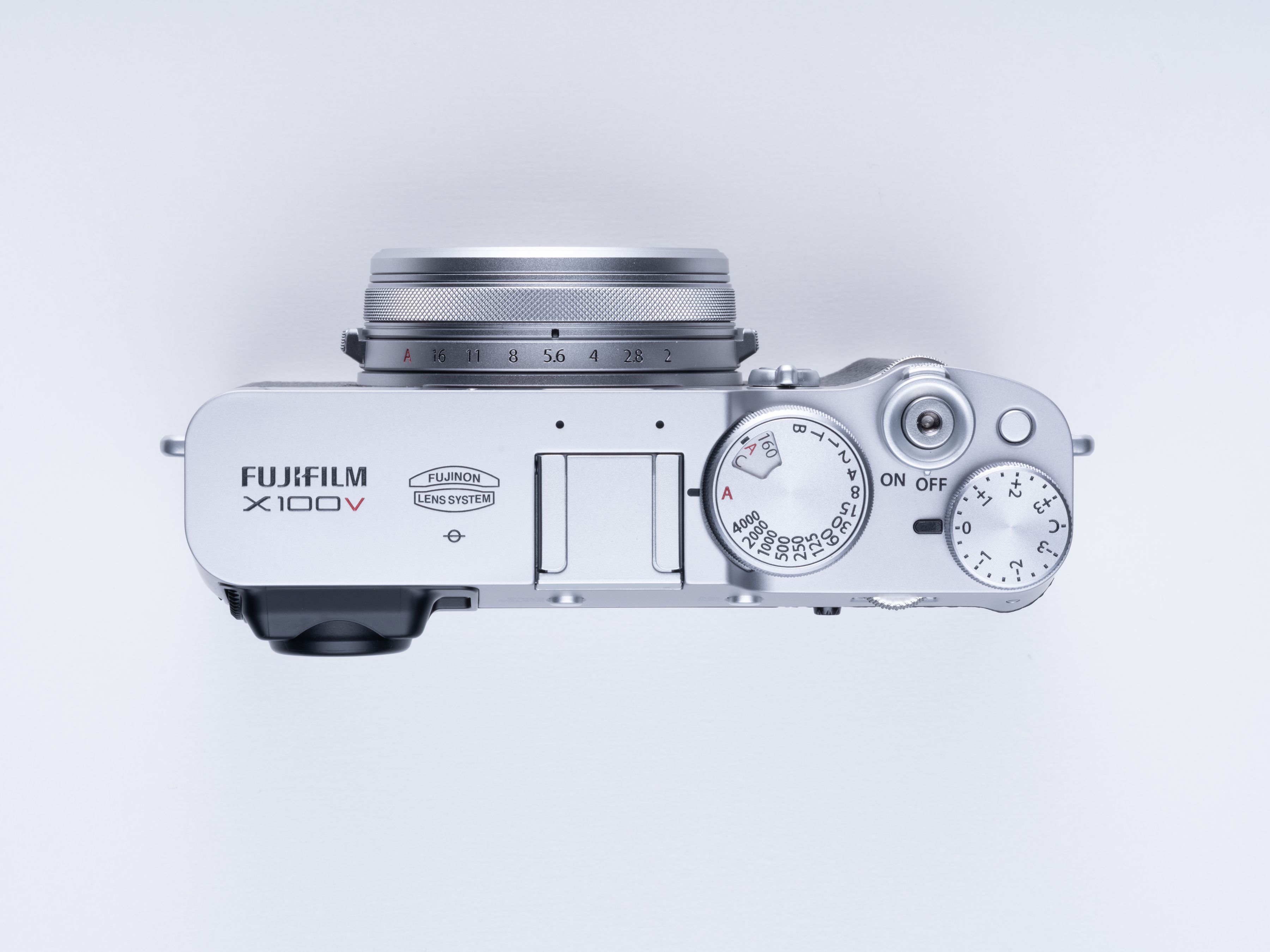 Fujifilm X100V Silver "Swiss Garantie"