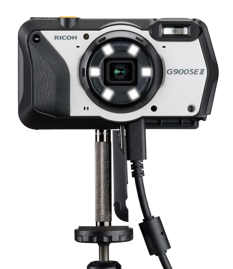 Ricoh G900 SE II pearl/white
