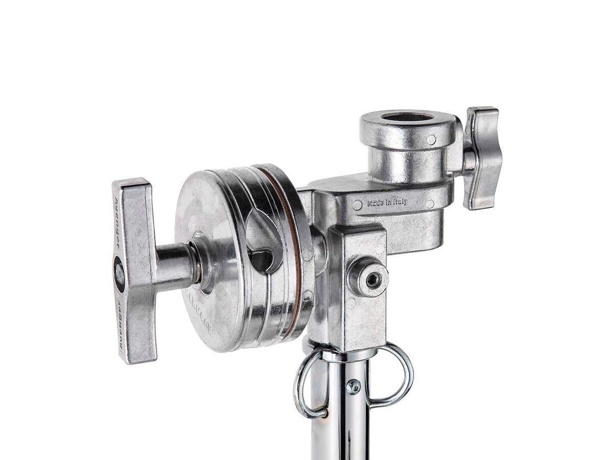 Avenger Overhead Stand 65 650cm Silver