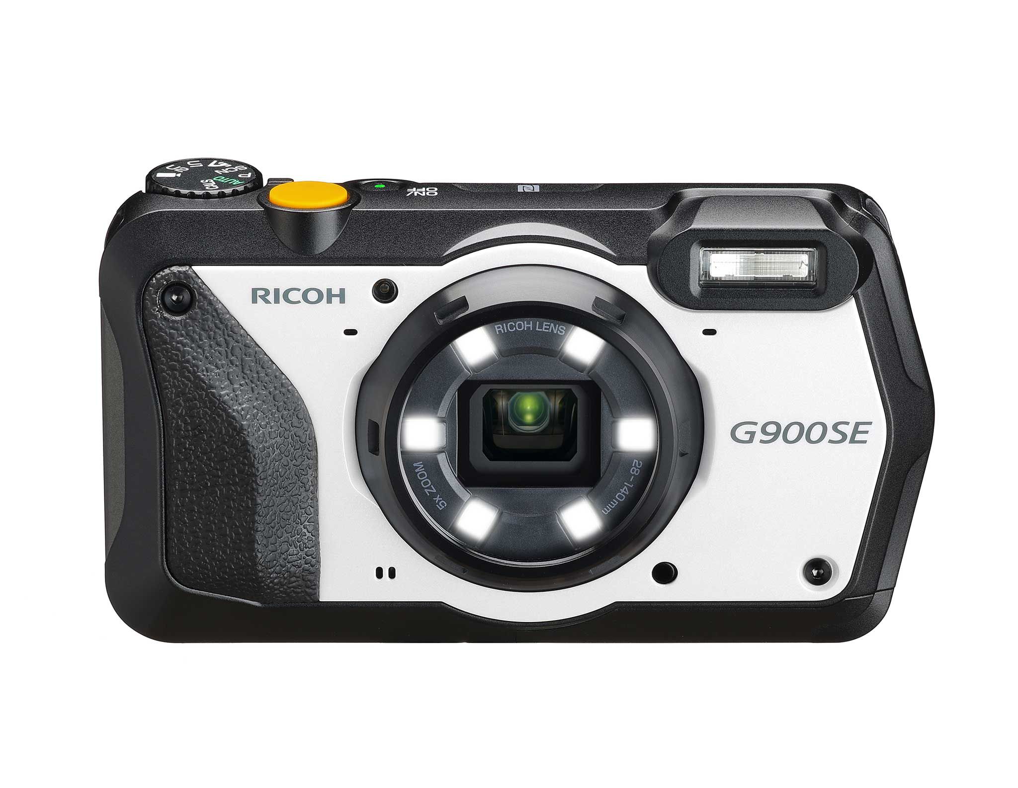 Ricoh G900SE pearl/white