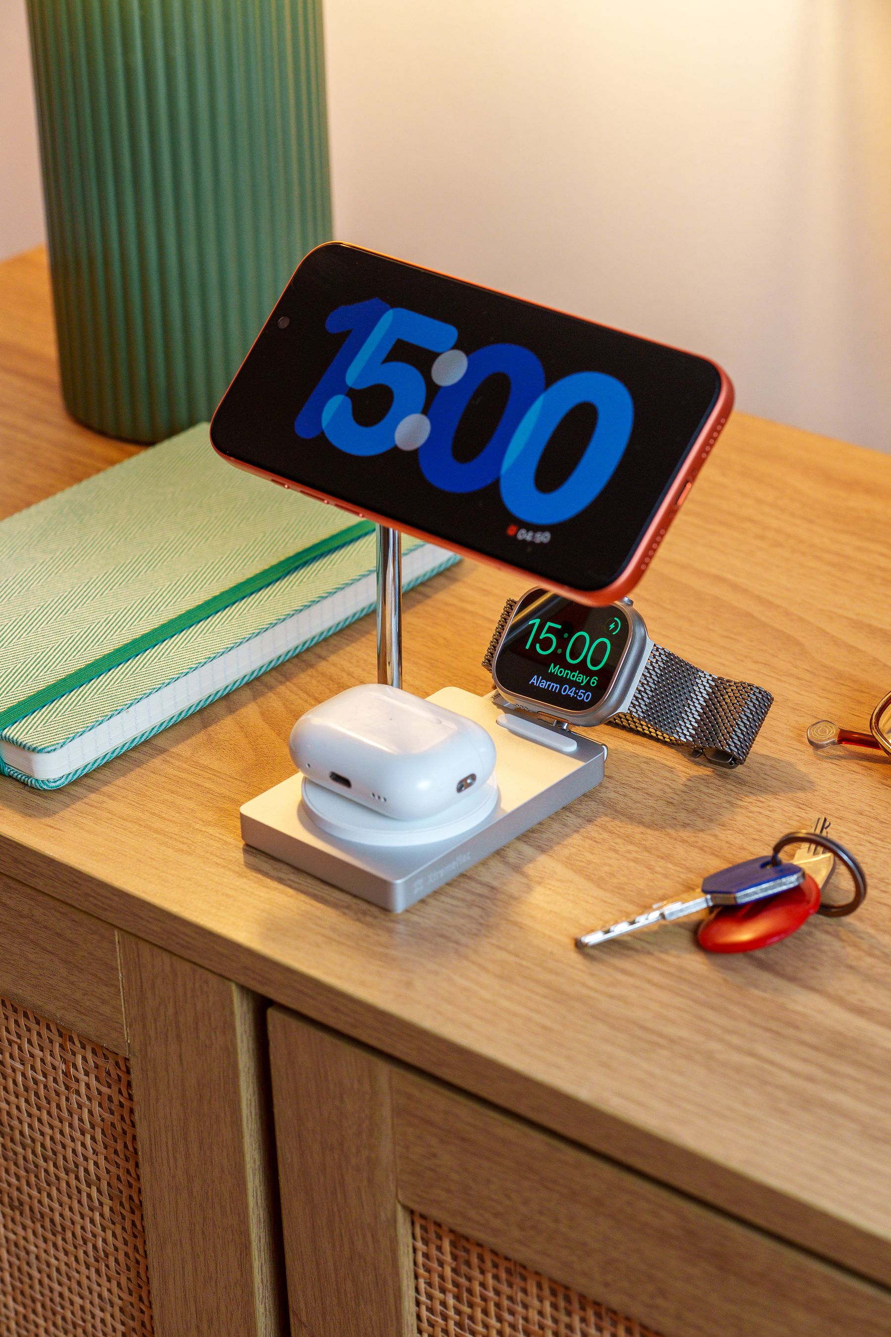 XtremeMac X-Station Pro 3 in 1 Stand