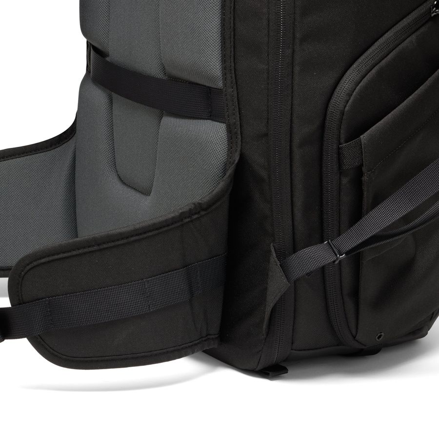 Lowepro Fastpack BP 450 AW IV Black