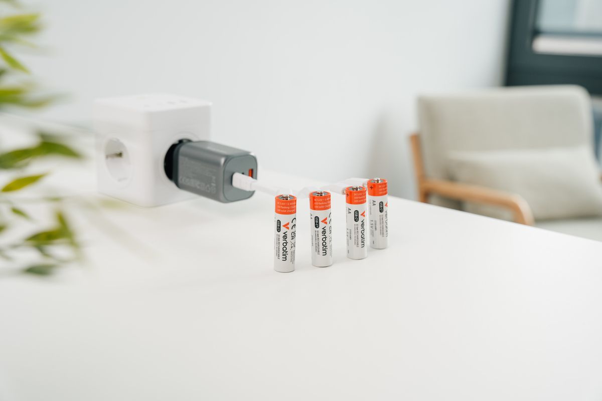 Verbatim Akku AA 2100mAh 4-Pack USB-C