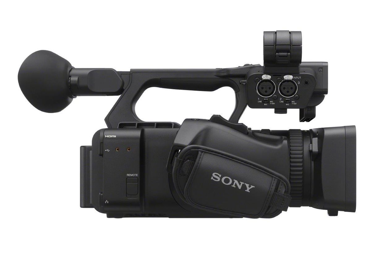 Sony HXR-NX800 Compact 4K / Full HD Cam
