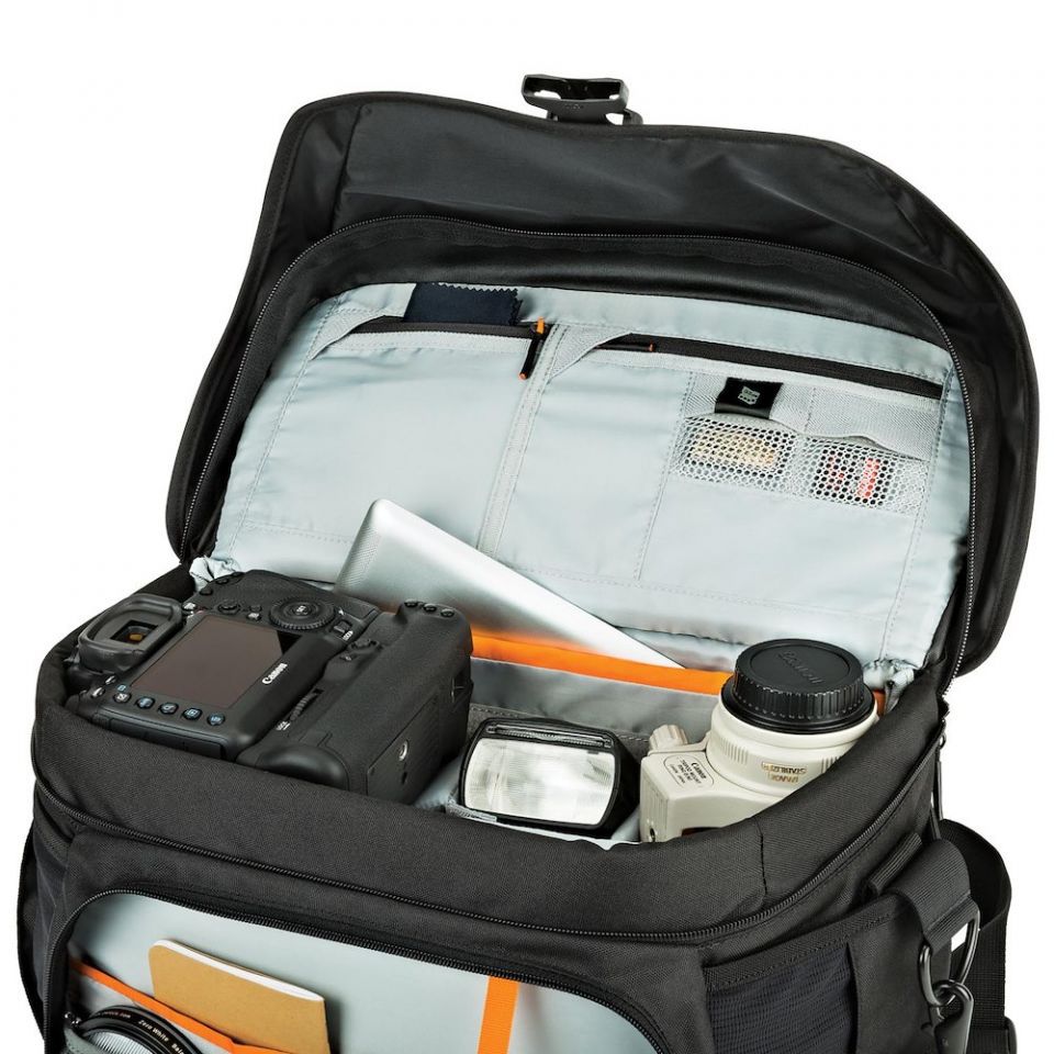 Lowepro Nova 200 AW II