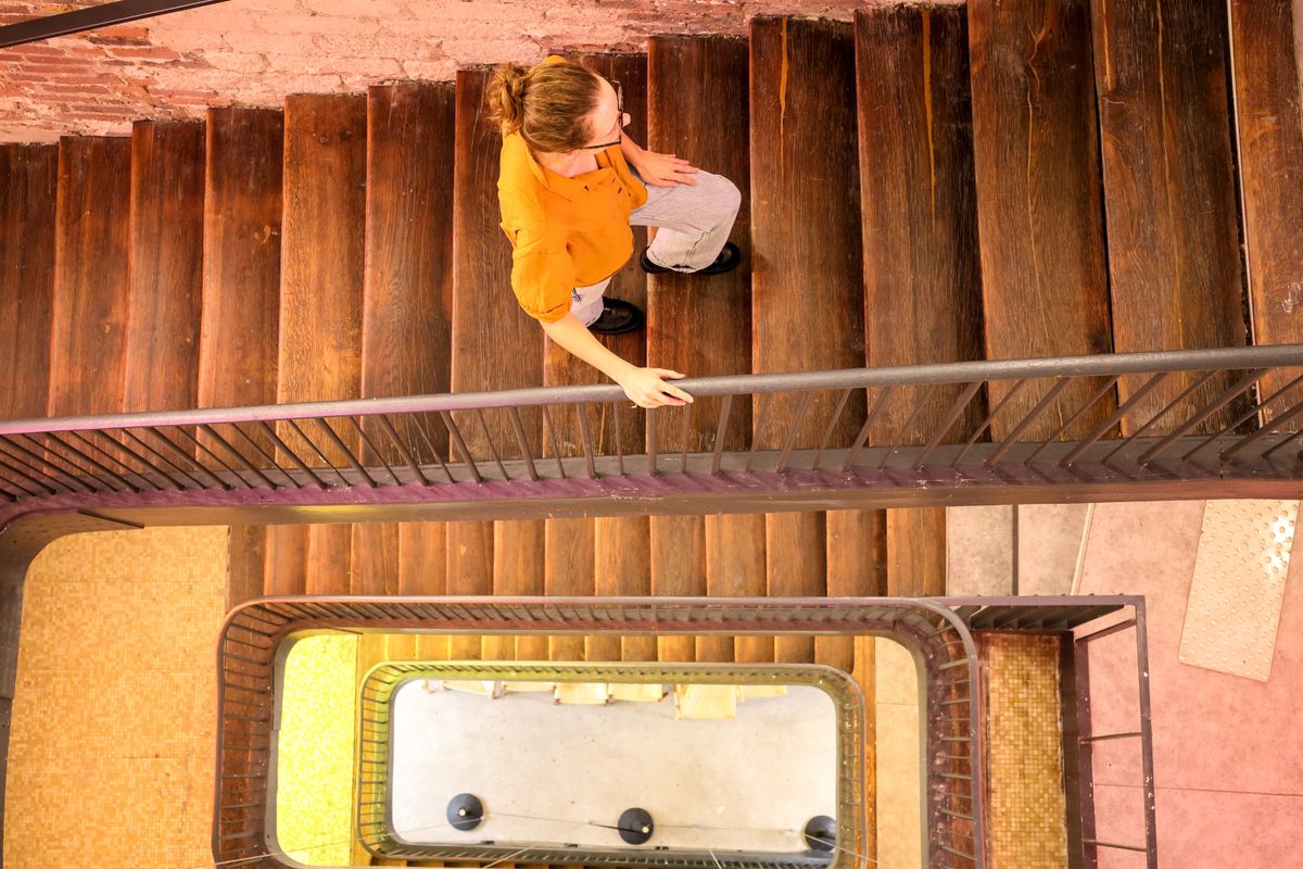 Canon EOS R8 + RF 24-105mm 4-7.1 IS STM