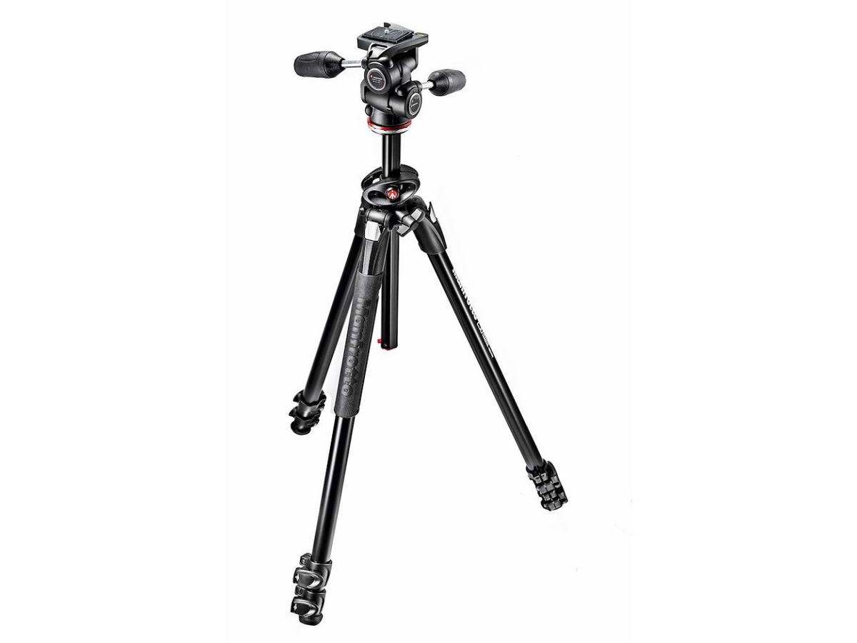Manfrotto 290 Dual Alu Tripod w/3W Head