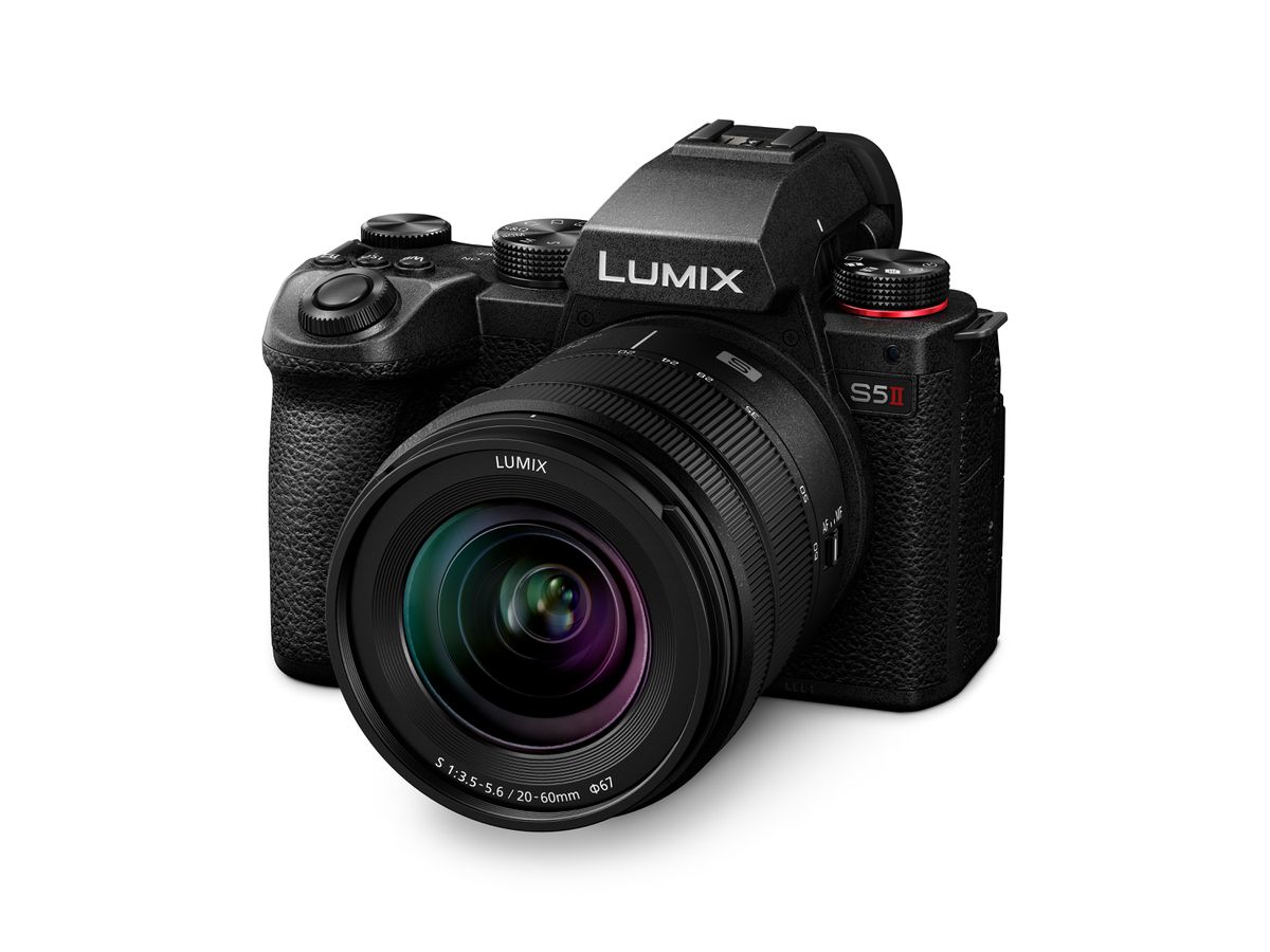 Panasonic Lumix S5M2 Kit mit 20-60mm