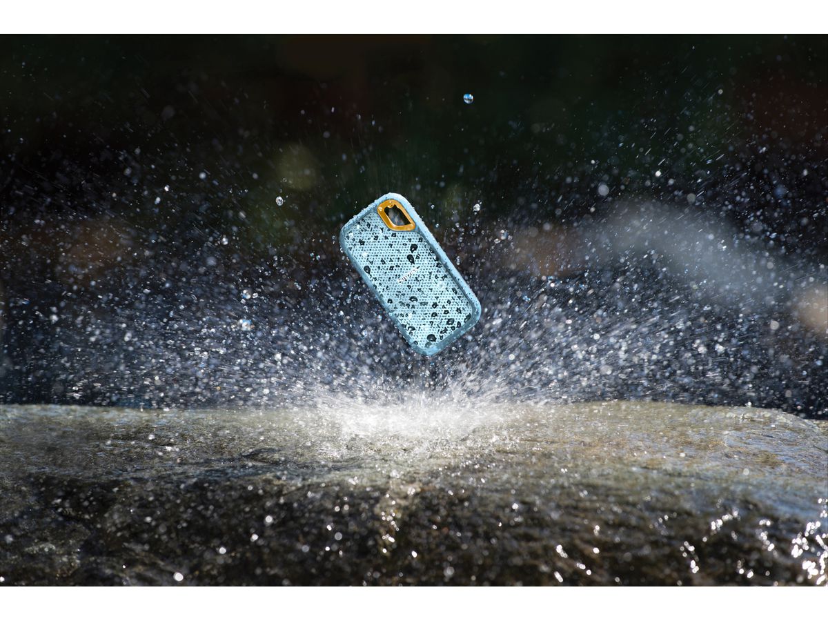 SanDisk Extreme Portable SSD 4TB V2 blue