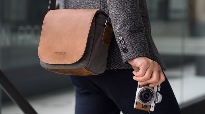 Olympus OMD Premium Leather Bag (Mini)