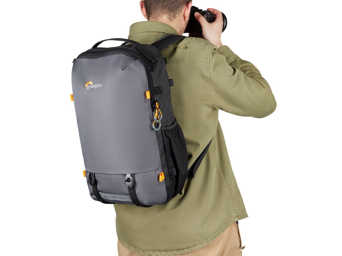 Lowepro Trekker Lite 250 grey Green Line