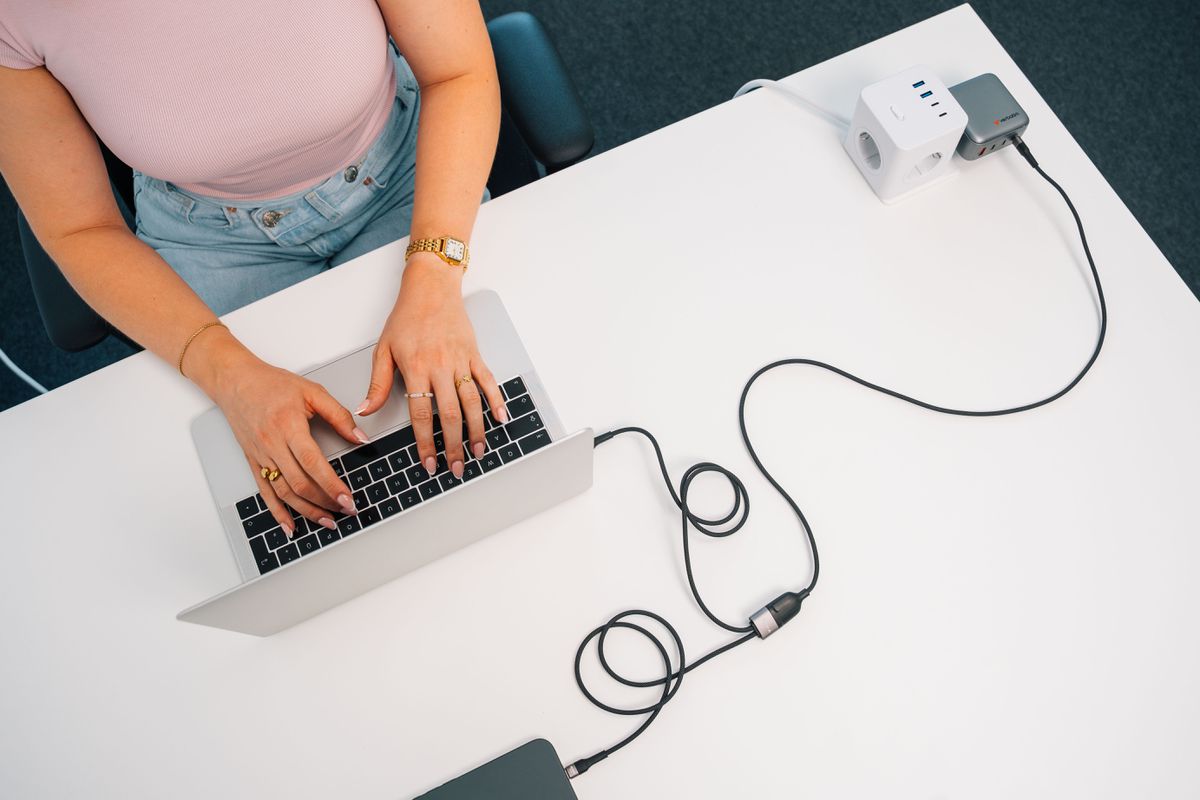 Verbatim USB-C to Dual USB-C Cable