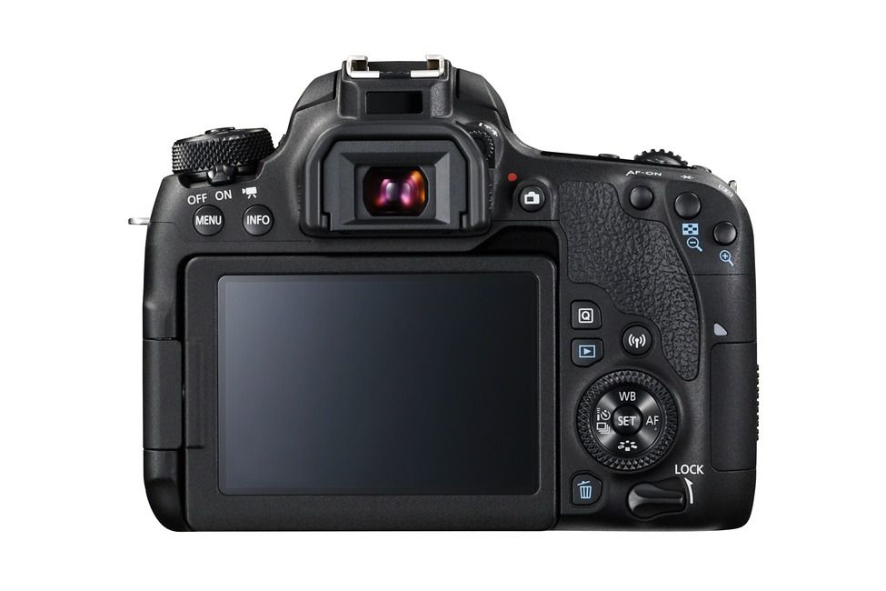 Canon EOS 77D Boitier