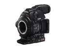 Canon EOS C100 Mark II + EF 18-135mm