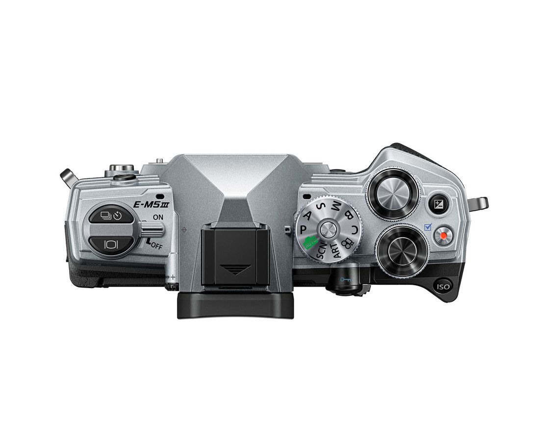 Olympus E-M5 Mark III 12-200 slv/ blk