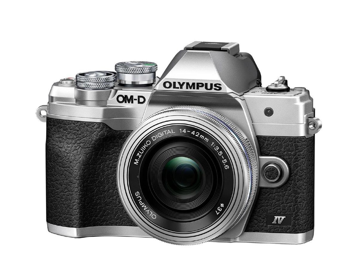 Olympus E-M10 IV PancakeZoom Kit silver