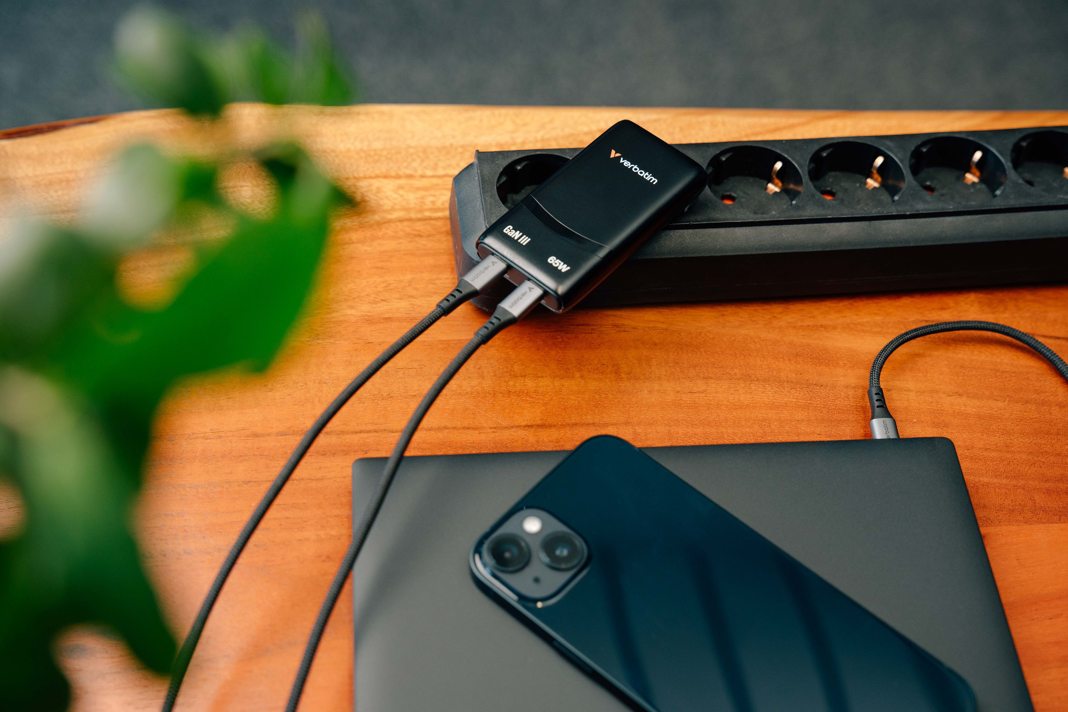 Verbatim Fold n Go GaN Charger 65W Black