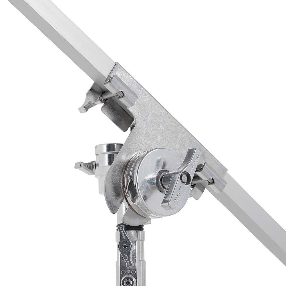 Avenger FoldAway Frame Compact 244x244cm