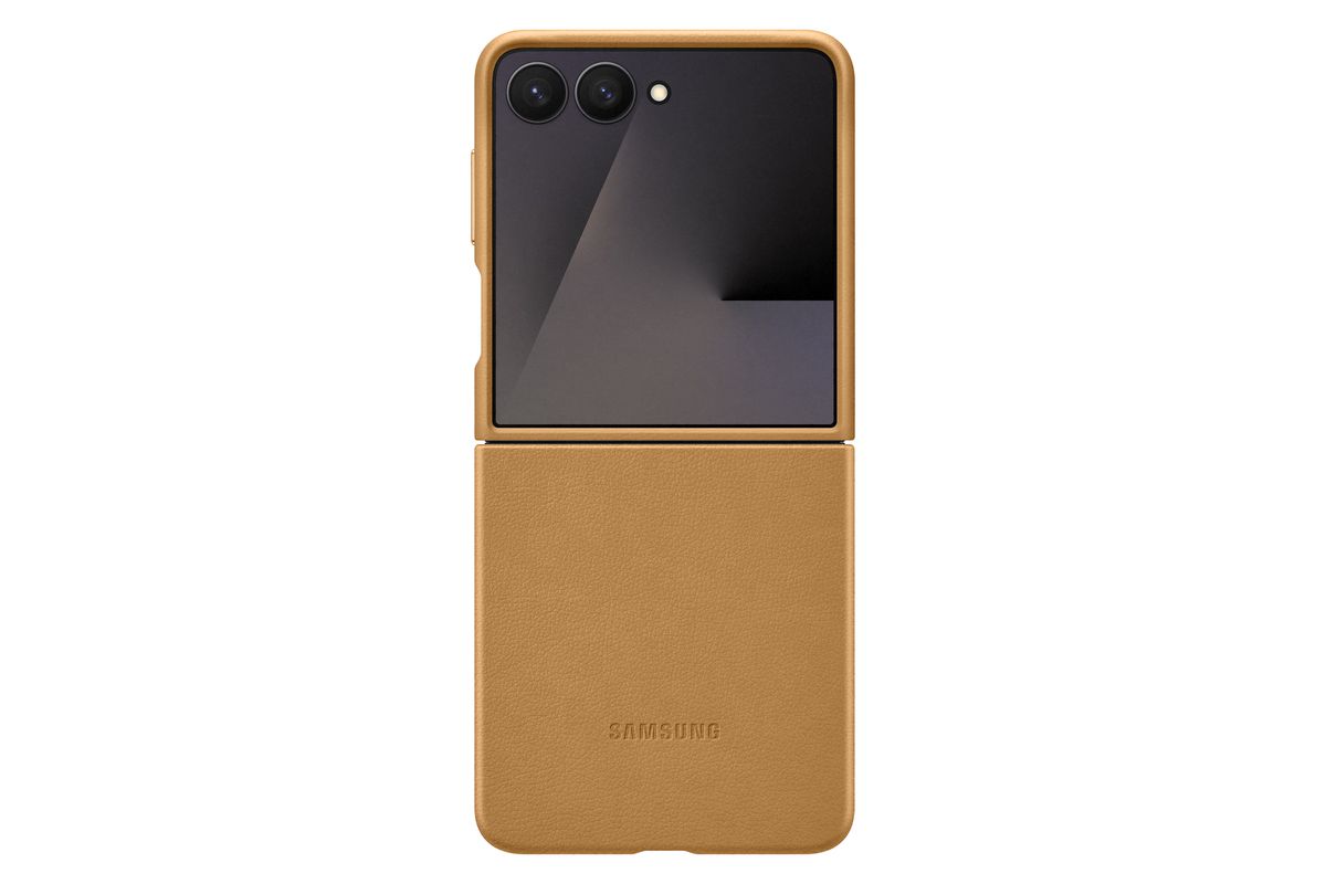Samsung Flip 7 Kindsuit Case Camel