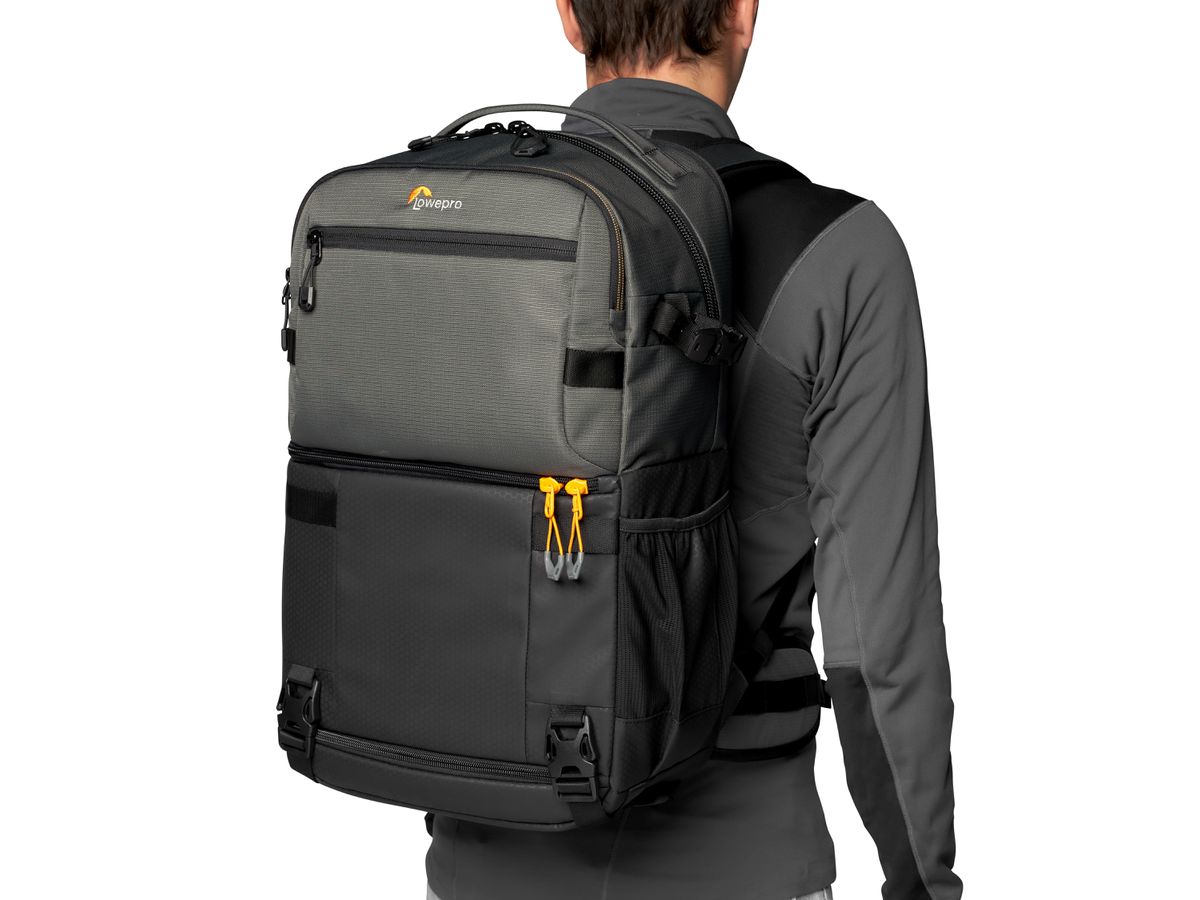 Lowepro Fastpack PRO BP 250 AW III grau