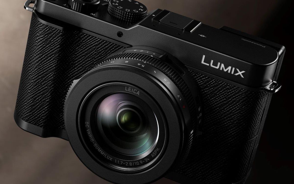 Panasonic DC-L10E Compact Black