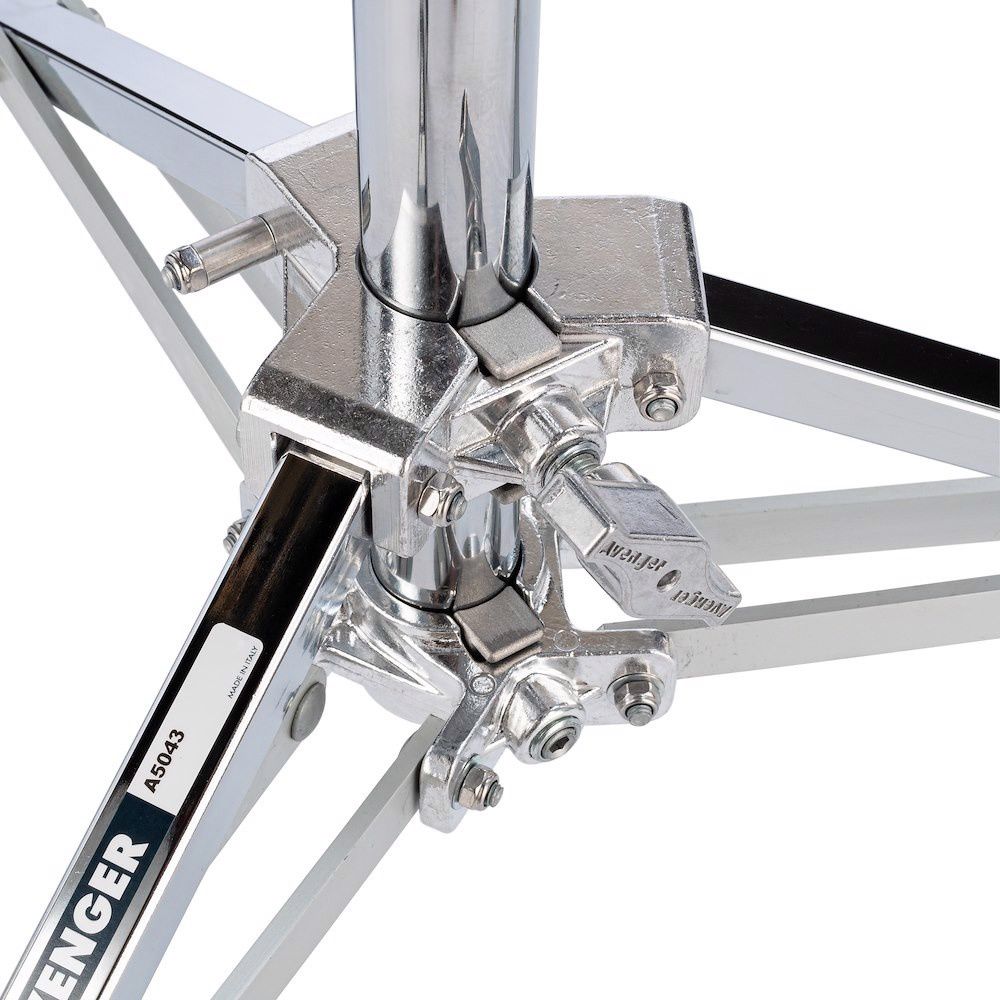 Avenger Baby Roller Stand 430cm Silver