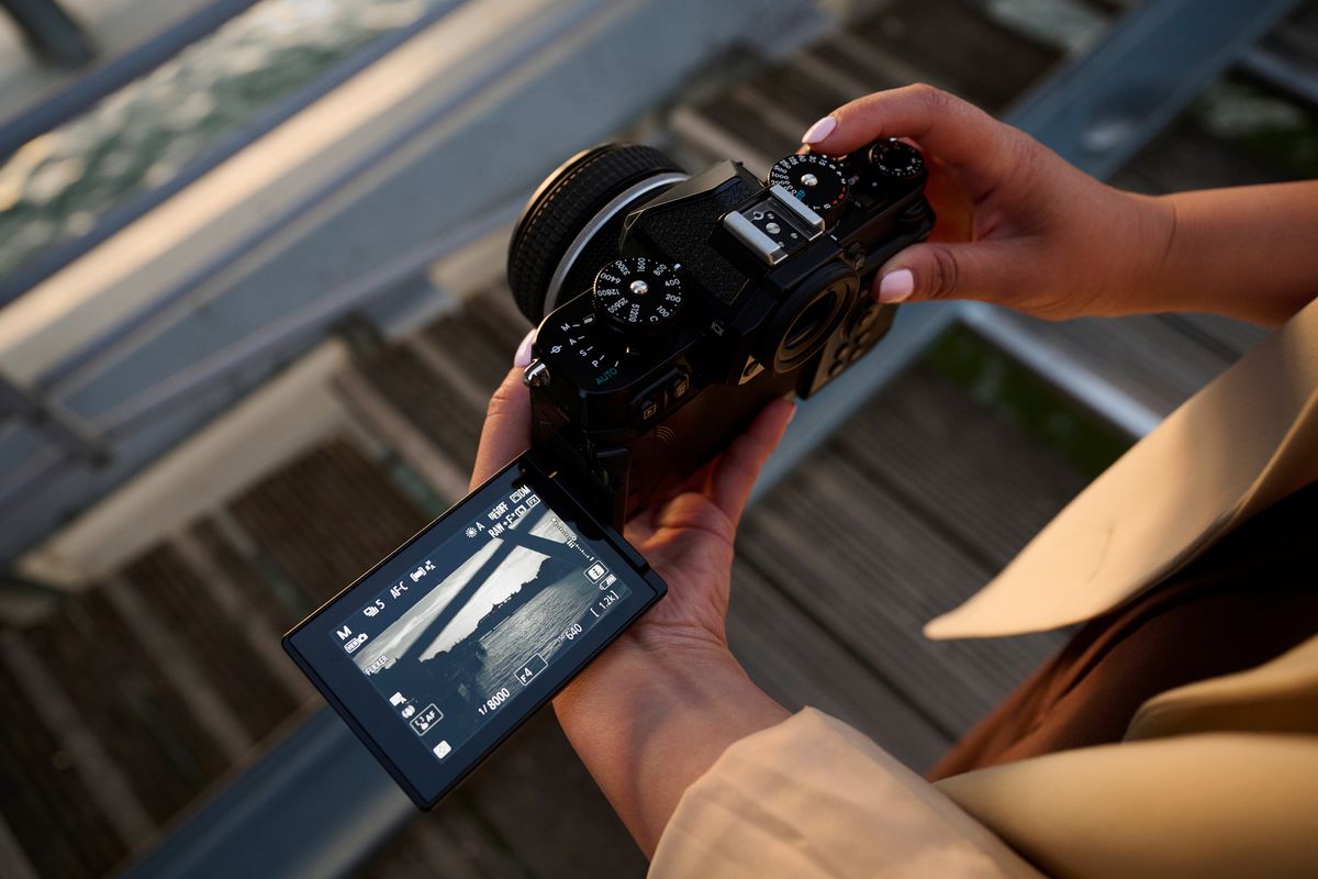 Nikon Z f Lens Kit Z 40mm f2 SE