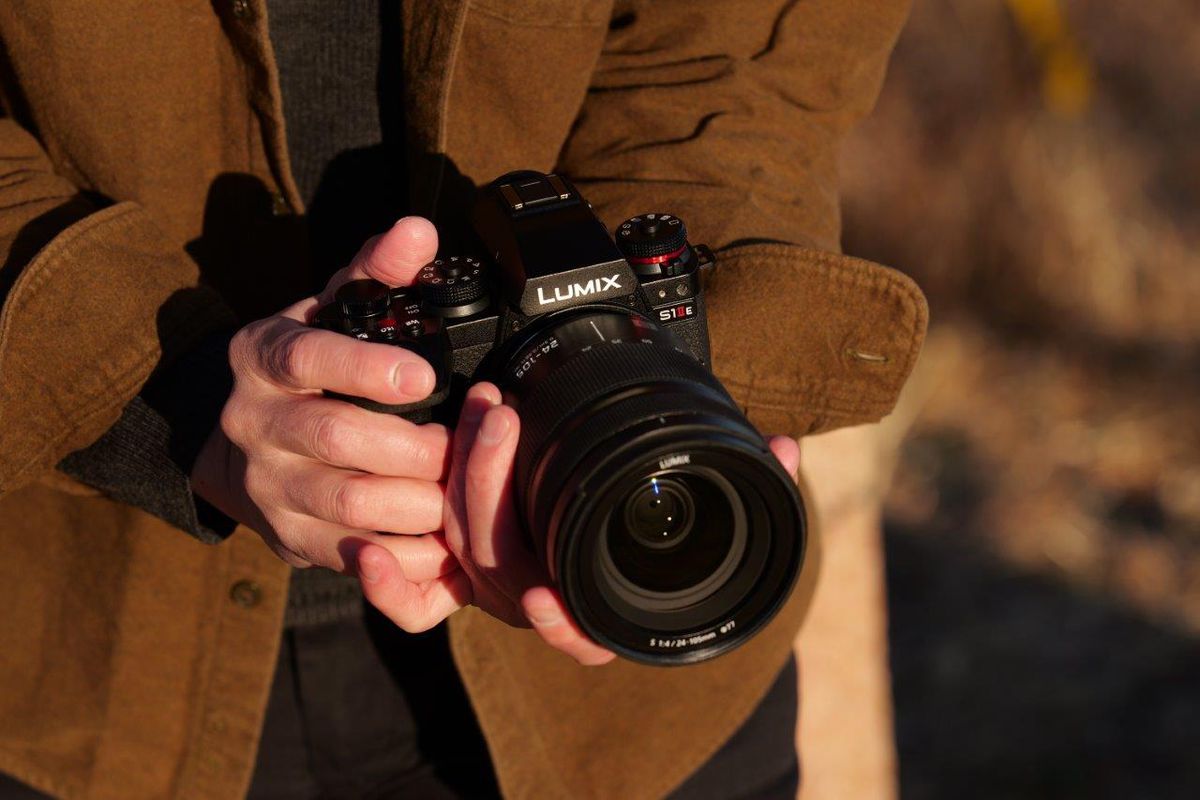 Panasonic Lumix S1M2ESE Body