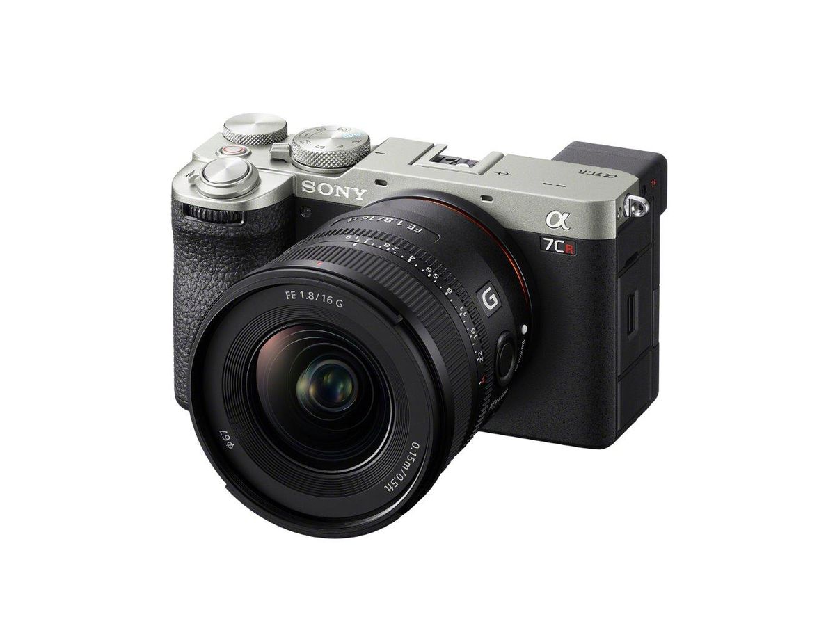 Sony E-Mount FF 16mm F1.8 G