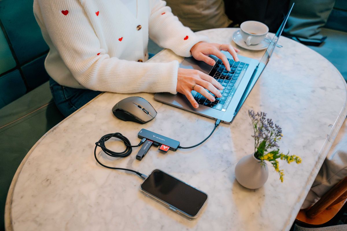 Verbatim 6 in 1 USB-C Multiport Hub