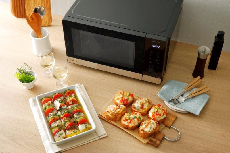 Panasonic Mikrowelle CD38 Kombi schwarz