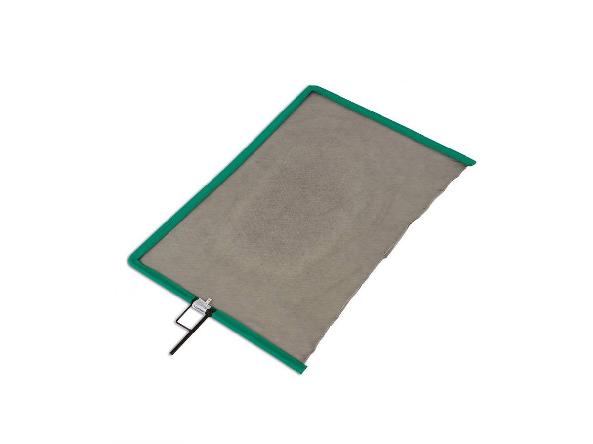 Avenger 24"x36" Single Scrim Black
