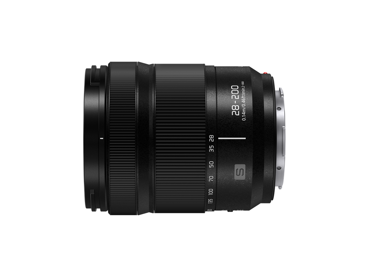 Panasonic Lumix S 28-200mm F4- 7.1 Makro