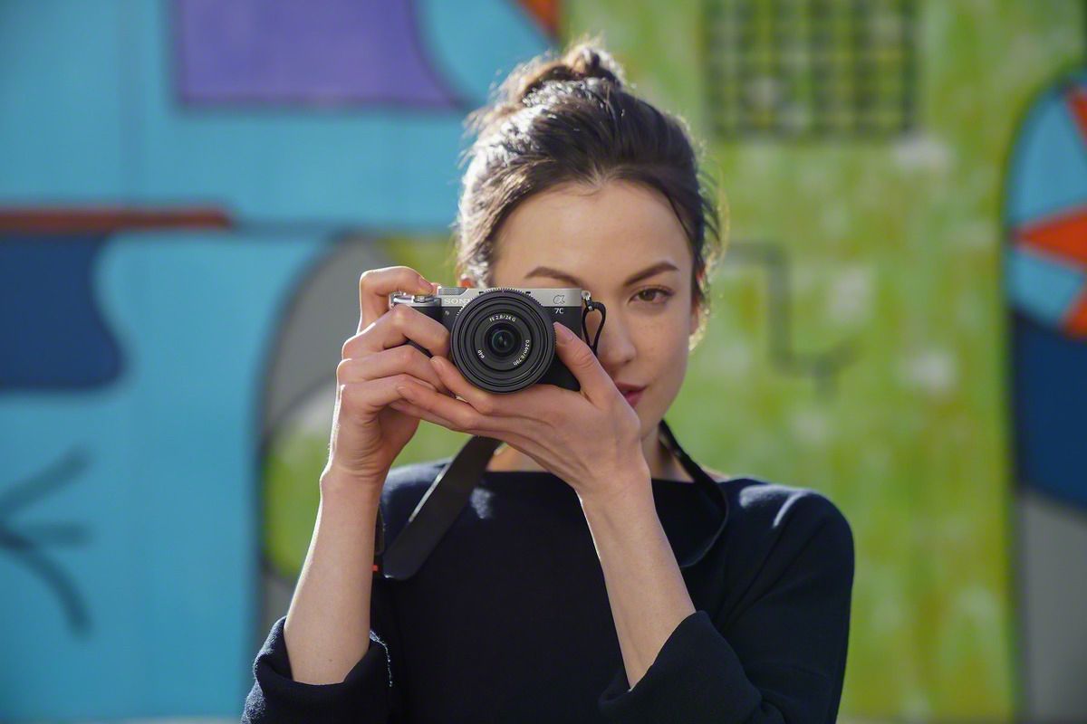 Sony E-Mount FF 24mm F2.8 G